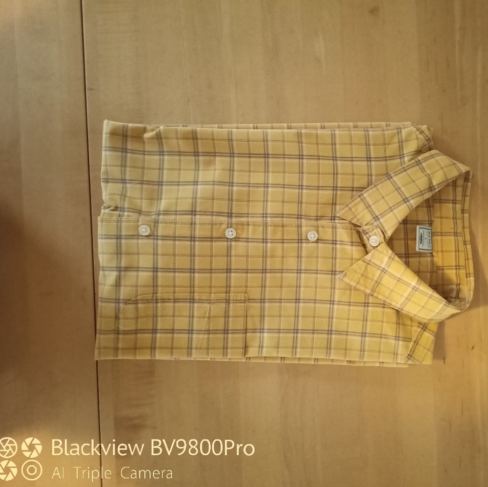 Old Navy Short Sleeve Shirt Yellow Windowpane L